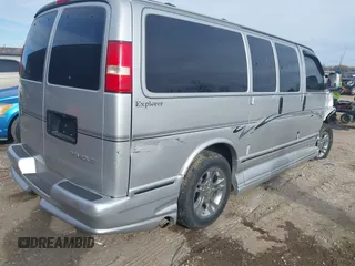 2003 Chevrolet Express Cargo Van YF7 Upfitter with VIN 1GBFG15T831209178, listed as a IAAI auction lot 41062230 with 160,354 mi miles. Bid and sale history available at carsss.com. Image 4.