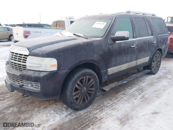 2007 Lincoln Navigator with VIN 5LMFU28507LJ08758, listed as a IAAI auction lot 41300329 with 126,739 mi miles. Bid and sale history available at carsss.com. Image 2.