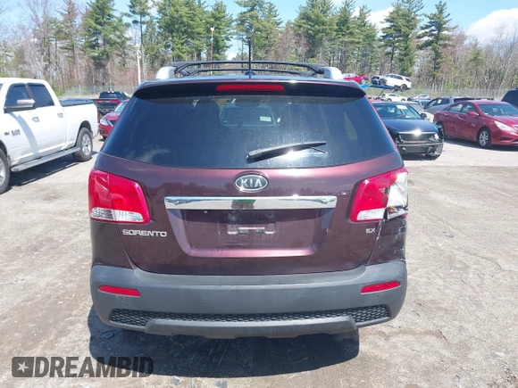 2012 Kia Sorento EX with VIN 5XYKU3A65CG299100, listed as a IAAI auction lot 42098445 with 172,203 mi miles. Bid and sale history available at carsss.com. Image 16.