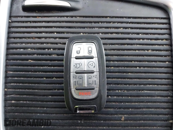2021 Chrysler Pacifica Touring L with VIN 2C4RC1BG0MR543634, listed as a IAAI auction lot 41513467 with 148,010 mi miles and . Bid and sale history available at DreamBid. Image 11.