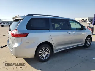 2019 Toyota Sienna XLE Auto Access Seat with VIN 5TDYZ3DC4KS993338, listed as a Copart auction lot 44029395 with 71,430 mi miles and Salvage Title. Bid and sale history available at carsss.com. Image 3.