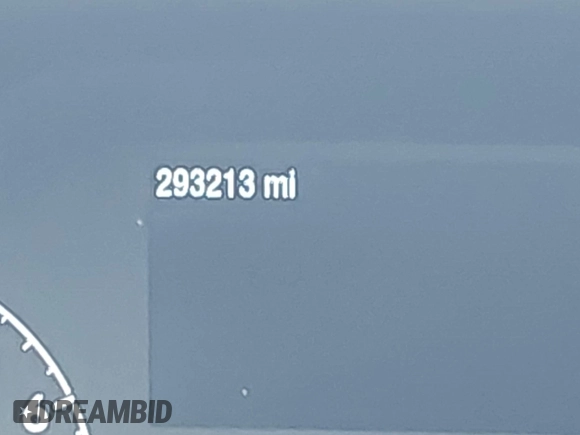 2020 Ford Transit Connect XL z VIN NM0LS7E21L1482726, wystawiony jako IAAI lot #42552021 z przebiegiem 293 213 mil mil oraz . Historia ofert i sprzedaży dostępna na DreamBid. Obrazek 16.