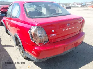 2001 Toyota ECHO z VIN JTDAT123710120503, wystawiony jako IAAI lot #42045009 z przebiegiem 99 510 mil mil oraz . Historia ofert i sprzedaży dostępna na DreamBid. Obrazek 18.