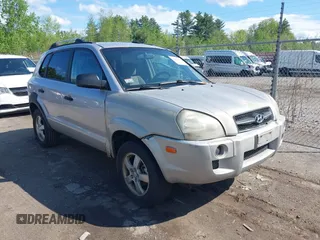 2005 Hyundai Tucson GL with VIN KM8JM12B45U117797, listed as a IAAI auction lot 42222632 with 163,102 mi miles and . Bid and sale history available at DreamBid. Image 1.