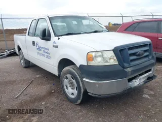 2006 Ford F-150 STX with VIN 1FTRX12W56FA46360, listed as a IAAI auction lot 41908105 with 1 mi miles. Bid and sale history available at carsss.com. Image 1.