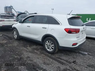 2019 Kia Sorento LX with VIN 5XYPGDA37KG523653, listed as a IAAI auction lot 41231464 with 51,268 mi miles. Bid and sale history available at carsss.com. Image 3.