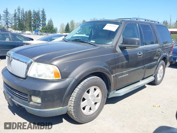 2005 Lincoln Navigator Luxury z VIN 5LMFU27535LJ04900, wystawiony jako IAAI lot #42050316 z przebiegiem 293 904 mil mil oraz . Historia ofert i sprzedaży dostępna na DreamBid. Obrazek 2.