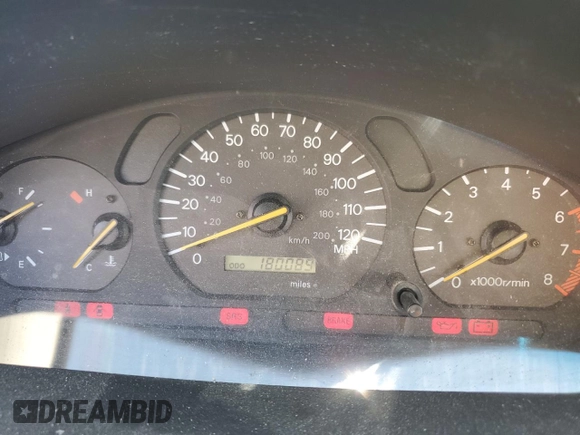 2000 Mitsubishi Galant ES with VIN 4A3AA46G4YE095879, listed as a Copart auction lot 70035904 with 180,089 mi miles and Salvage Title. Bid and sale history available at carsss.com. Image 9.
