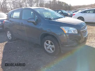 2016 Chevrolet Trax LS with VIN 3GNCJNSB5GL260761, listed as a IAAI auction lot 41280978 with 999,999 mi miles. Bid and sale history available at carsss.com. Image 1.