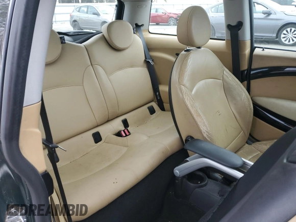 2007 MINI Hardtop S with VIN WMWMF73547TL91451, listed as a Copart auction lot 48507445 with 124,330 mi miles and Clean Title. Bid and sale history available at DreamBid. Image 10.