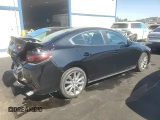 2025 Mazda 3 S Preferred z VIN 3MZBPACMXSM457114, wystawiony jako Copart lot #61690405 z przebiegiem 13 080 mil mil oraz Czysty tytuł • Clean title. Historia ofert i sprzedaży dostępna na DreamBid. Obrazek 3.