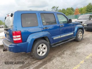 2010 Jeep Liberty Sport z VIN 1J4PN2GK4AW180109, wystawiony jako IAAI lot #42155603 z przebiegiem 158 514 mil mil oraz . Historia ofert i sprzedaży dostępna na DreamBid. Obrazek 4.