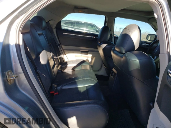 2006 Chrysler 300 C SRT8 with VIN 2C3KA73W16H417442, listed as a Copart auction lot 88268995 with 181,438 mi miles and Salvage Title. Bid and sale history available at carsss.com. Image 11.