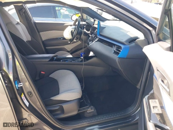2019 Toyota C-HR XLE with VIN JTNKHMBX4K1026497, listed as a IAAI auction lot 41848644 with 53,211 mi miles. Bid and sale history available at carsss.com. Image 5.