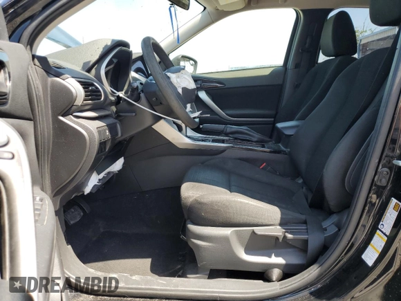 2020 Mitsubishi Eclipse Cross ES z VIN JA4AS3AA9LZ022743, wystawiony jako Copart lot #52972425 z przebiegiem 106 304 mil mil oraz Nie do naprawy • Non repairable. Historia ofert i sprzedaży dostępna na DreamBid. Obrazek 7.