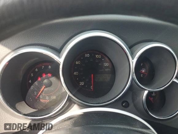 2005 Pontiac Vibe with VIN 5Y2SL63875Z426551, listed as a Copart auction lot 72519004 with 224,670 mi miles and Salvage Title. Bid and sale history available at carsss.com. Image 9.