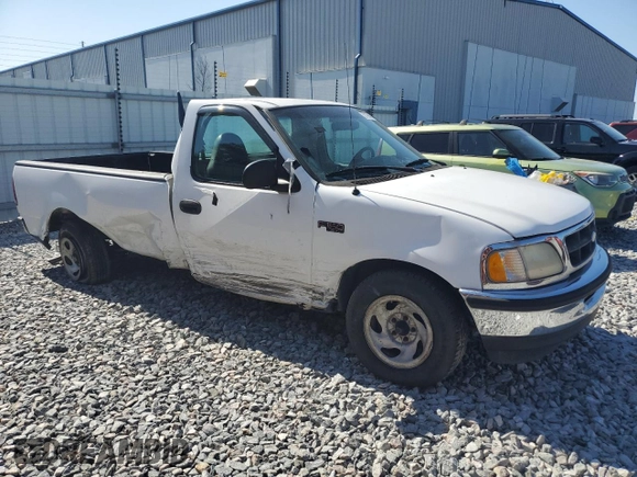 1998 Ford F-150 with VIN 1FTZF1720WNA45762, listed as a Copart auction lot 52193895 with 210,378 mi miles and Non repairable. Bid and sale history available at DreamBid. Image 4.