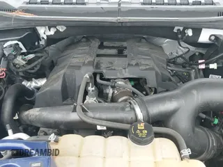 2018 Ford F-150 XL z VIN 1FTEW1EP9JFB36710, wystawiony jako IAAI lot #43342170 z przebiegiem 83 306 mil mil oraz . Historia ofert i sprzedaży dostępna na DreamBid. Obrazek 22.