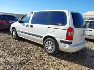 2002 Chevrolet Venture w/1SV Pkg with VIN 1GNDU23E92D219549, listed as a IAAI auction lot 41740860 with 296,832 mi miles. Bid and sale history available at carsss.com. Image 3.