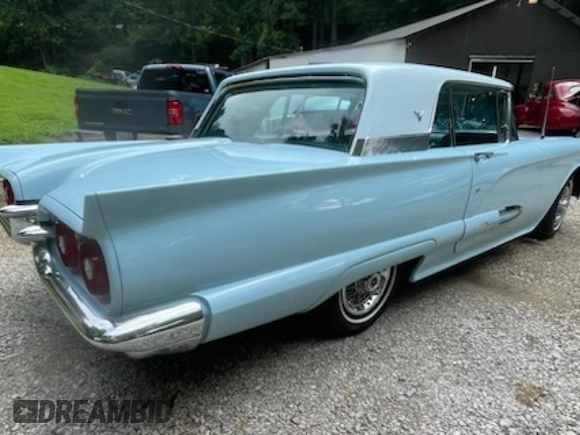 1959 Ford Thunderbird с VIN J9YH146358, выставлен на аукционе Copart как лот 65857145 с пробегом 12 500 миль миль и Чистый • Clean title. История ставок и продаж доступна на DreamBid. Изображение 4.