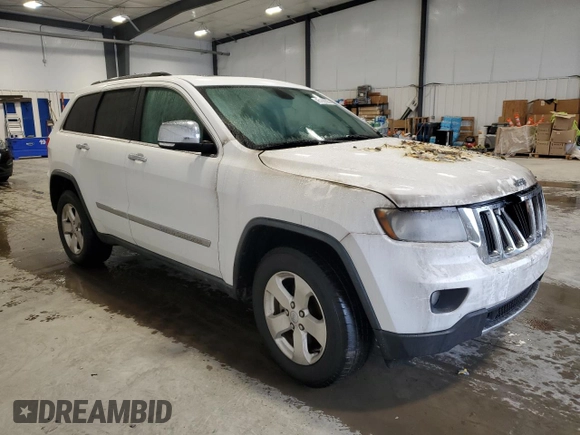 2013 Jeep Grand Cherokee Limited with VIN 1C4RJEBG1DC636555, listed as a Copart auction lot 45162925 with 0 mi miles and Salvage Title. Bid and sale history available at carsss.com. Image 4.