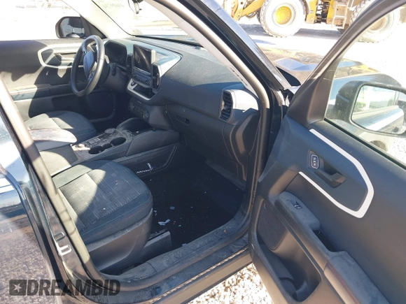 2023 Ford Bronco Sport Heritage z VIN 3FMCR9G64PRD34684, wystawiony jako IAAI lot #41609734 z przebiegiem 59 564 mil mil oraz . Historia ofert i sprzedaży dostępna na DreamBid. Obrazek 5.