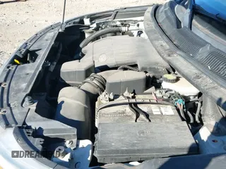 2011 Ford Explorer XLT с VIN 1FMHK8D80BGA25563, выставлен на аукционе IAAI как лот 43414845 с пробегом 264 063 миль миль и . История ставок и продаж доступна на DreamBid. Изображение 19.