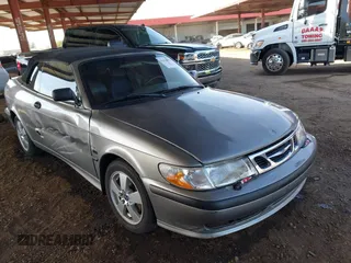 2003 Saab 9-3 z VIN YS3DF75K437013373, wystawiony jako IAAI lot #41414094 z przebiegiem 229 503 mil mil oraz . Historia ofert i sprzedaży dostępna na DreamBid. Obrazek 1.