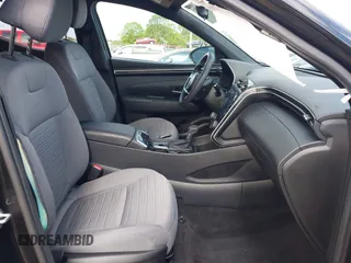 2022 Hyundai Santa Cruz SEL with VIN 5NTJBDAE2NH000464, listed as a IAAI auction lot 42329921 with 32,890 mi miles and . Bid and sale history available at DreamBid. Image 5.