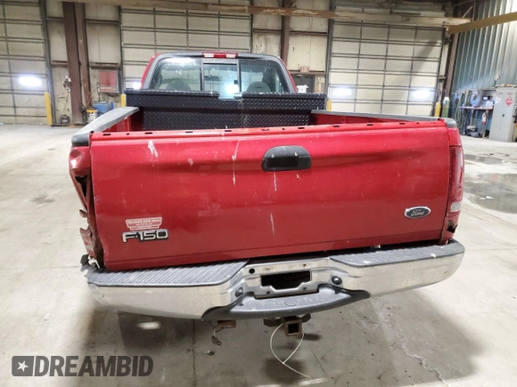 2003 Ford F-150 XL z VIN 2FTRF18W93CB06996, wystawiony jako Copart lot #42758725 z przebiegiem 142 428 mil mil oraz Szkoda całkowita • Salvage title. Historia ofert i sprzedaży dostępna na DreamBid. Obrazek 6.