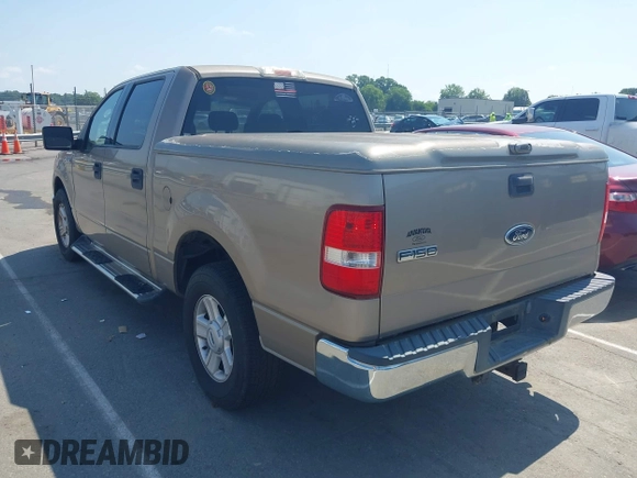 2004 Ford F-150 XLT with VIN 1FTPW12594KC19982, listed as a IAAI auction lot 42620812 with 183,238 mi miles and . Bid and sale history available at DreamBid. Image 3.