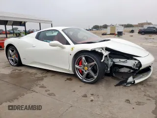 2014 Ferrari 458 Italia z VIN ZFF68NHA1E0198612, wystawiony jako Copart lot #54941365 z przebiegiem 4 506 mil mil oraz Szkoda całkowita • Salvage title. Historia ofert i sprzedaży dostępna na DreamBid. Obrazek 4.
