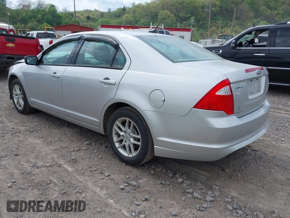 2012 Ford Fusion S with VIN 3FAHP0GA3CR127140, listed as a IAAI auction lot 42127986 with 83,447 mi miles and . Bid and sale history available at carsss.com. Image 3.
