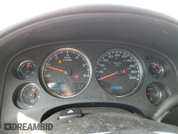2014 GMC Yukon SLE with VIN 1GKS2AE02ER121038, listed as a Copart auction lot 49241315 with 225,424 mi miles and Clean Title. Bid and sale history available at carsss.com. Image 9.