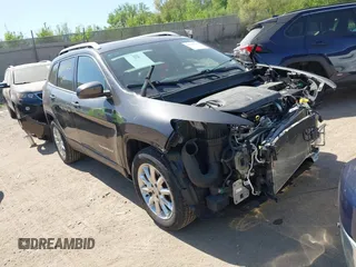 2017 Jeep Cherokee Limited z VIN 1C4PJMDS8HW631165, wystawiony jako IAAI lot #42248180 z przebiegiem 57 448 mil mil oraz . Historia ofert i sprzedaży dostępna na DreamBid. Obrazek 1.