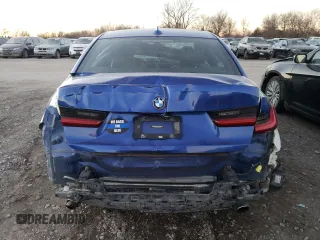 2019 BMW 3 Series 330i xDrive with VIN WBA5R7C52KAJ78370, listed as a Copart auction lot 67735892 with 75,102 mi miles. Bid and sale history available at carsss.com. Image 6.