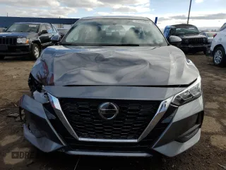 2023 Nissan Sentra S z VIN 3N1AB8BV8PY301530, wystawiony jako Copart lot #49204955 z przebiegiem 29 544 mil mil oraz Szkoda całkowita • Salvage title. Historia ofert i sprzedaży dostępna na DreamBid. Obrazek 5.