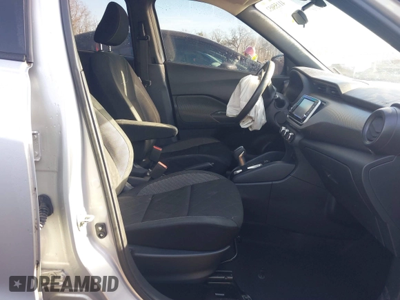 2020 Nissan Kicks S with VIN 3N1CP5BV8LL534047, listed as a IAAI auction lot 41155052 with 67,046 mi miles and . Bid and sale history available at carsss.com. Image 5.