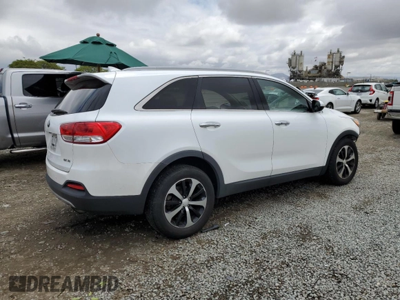 2017 Kia Sorento EX z VIN 5XYPH4A57HG301802, wystawiony jako Copart lot #55183885 z przebiegiem 128 064 mil mil oraz Szkoda całkowita • Salvage title. Historia ofert i sprzedaży dostępna na DreamBid. Obrazek 3.