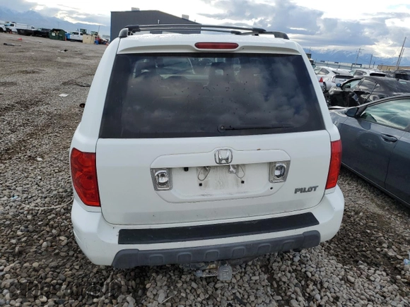 2005 Honda Pilot EX-L z VIN 5FNYF18505B042748, wystawiony jako Copart lot #56696285 z przebiegiem 181 638 mil mil oraz Szkoda całkowita • Salvage title. Historia ofert i sprzedaży dostępna na DreamBid. Obrazek 6.