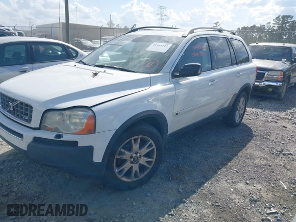 2005 Volvo XC90 with VIN YV1CZ852151197686, listed as a IAAI auction lot 41993202 with 1 mi miles. Bid and sale history available at carsss.com. Image 2.