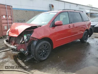 2004 Toyota Sienna XLE with VIN 5TDBA22CX4S008957, listed as a Copart auction lot 54253945 with 142,716 mi miles and Salvage Title. Bid and sale history available at DreamBid. Image 1.