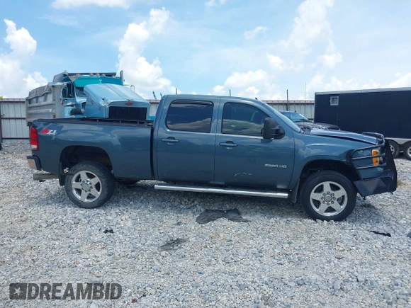 2013 GMC Sierra 2500HD SLT with VIN 1GT121E82DF189658, listed as a IAAI auction lot 42080921 with 160,616 mi miles and . Bid and sale history available at DreamBid. Image 13.