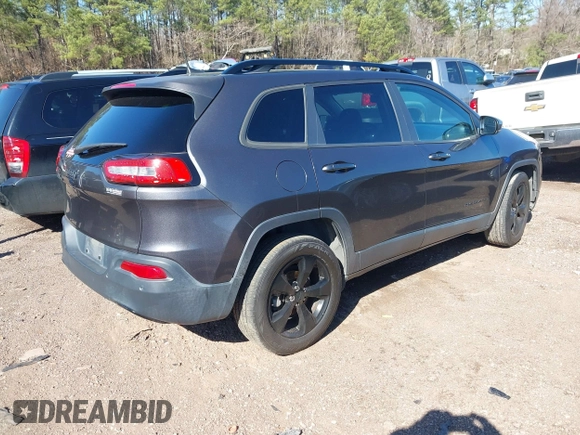 2016 Jeep Cherokee Latitude with VIN 1C4PJLCB8GW209598, listed as a IAAI auction lot 41506547 with 122,598 mi miles. Bid and sale history available at carsss.com. Image 4.