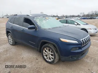2018 Jeep Cherokee Latitude with VIN 1C4PJLCB2JD573518, listed as a IAAI auction lot 41254230 with Not provided miles and . Bid and sale history available at DreamBid. Image 1.