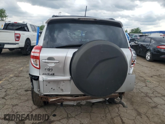 2012 Toyota RAV4 с VIN 2T3BF4DV5CW220268, выставлен на аукционе Copart как лот 57981335 с пробегом 196 728 миль миль и Списание • Salvage title. История ставок и продаж доступна на DreamBid. Изображение 6.