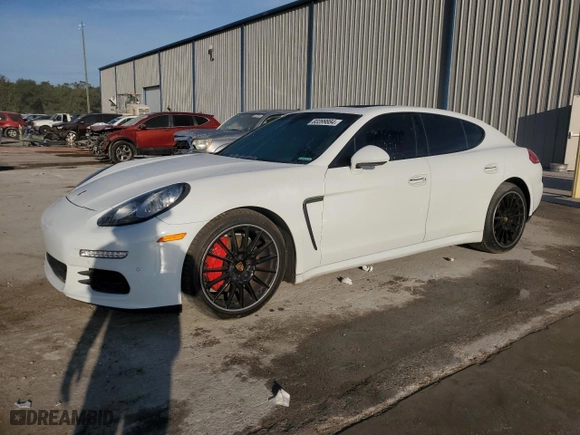 2016 Porsche Panamera 4S with VIN WP0AB2A75GL050617, listed as a Copart auction lot 85482644 with 72,267 mi miles and Salvage Title. Bid and sale history available at carsss.com. Image 1.