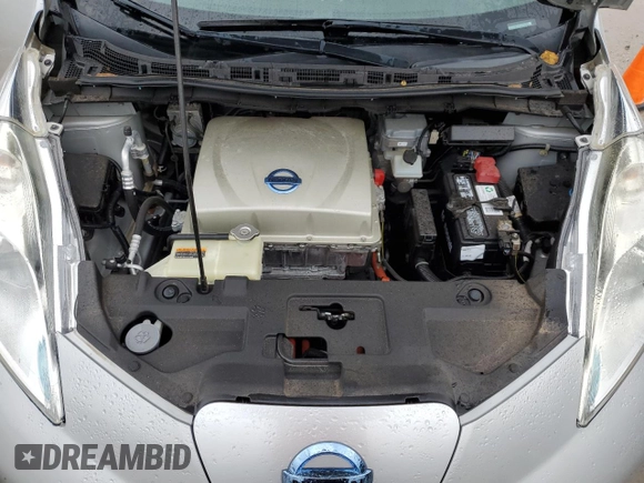 2015 Nissan LEAF SV with VIN 1N4AZ0CP7FC311103, listed as a Copart auction lot 73679083 with 37,685 mi miles and . Bid and sale history available at DreamBid. Image 12.
