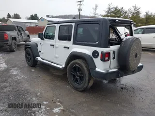 2021 Jeep Wrangler Unlimited Sport Altitude with VIN 1C4HJXDG2MW791599, listed as a IAAI auction lot 41235427 with 47,220 mi miles and . Bid and sale history available at DreamBid. Image 3.