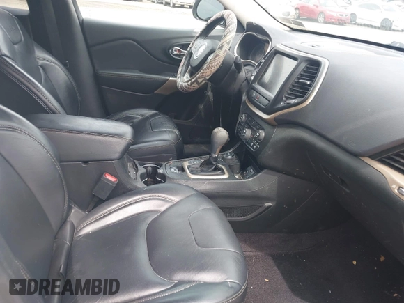 2017 Jeep Cherokee Limited with VIN 1C4PJMDB1HW622467, listed as a IAAI auction lot 42352566 with 138,791 mi miles and . Bid and sale history available at DreamBid. Image 5.
